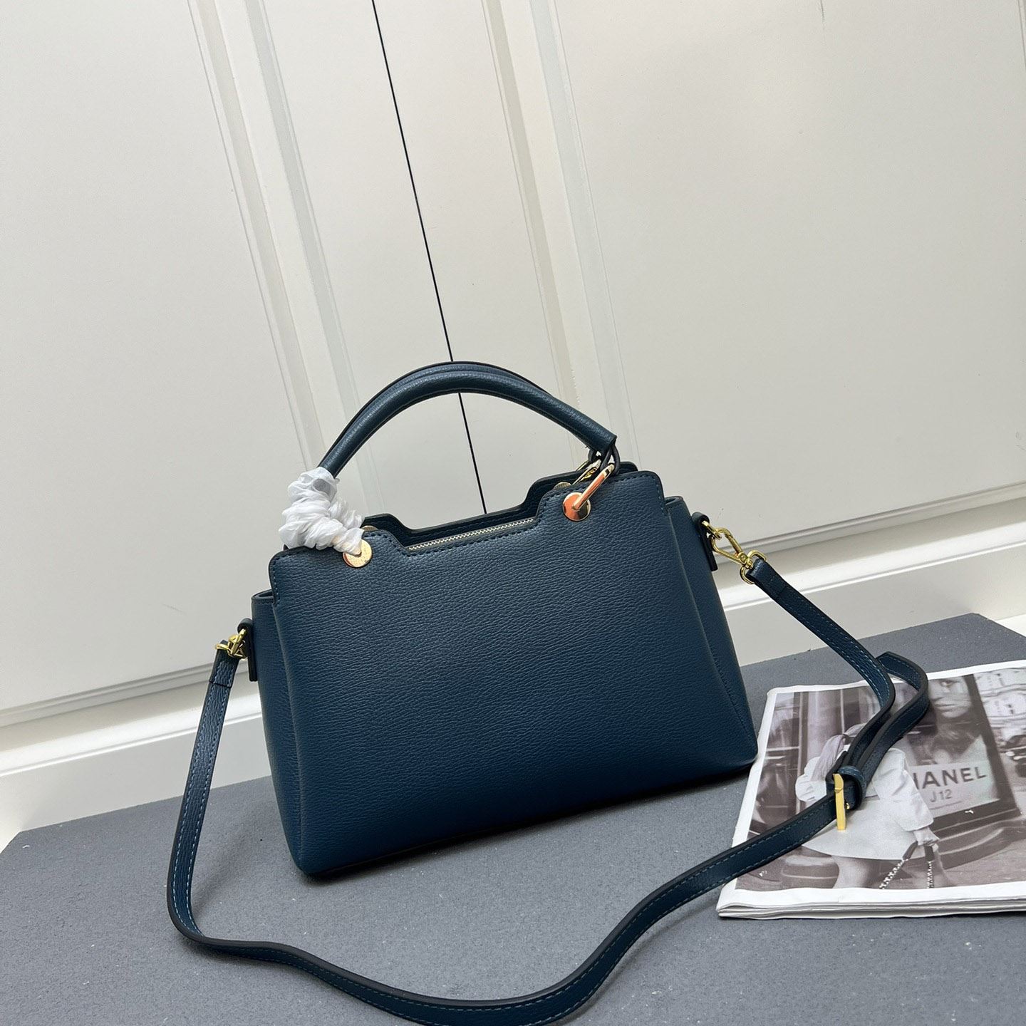 Pra*a top handle bags